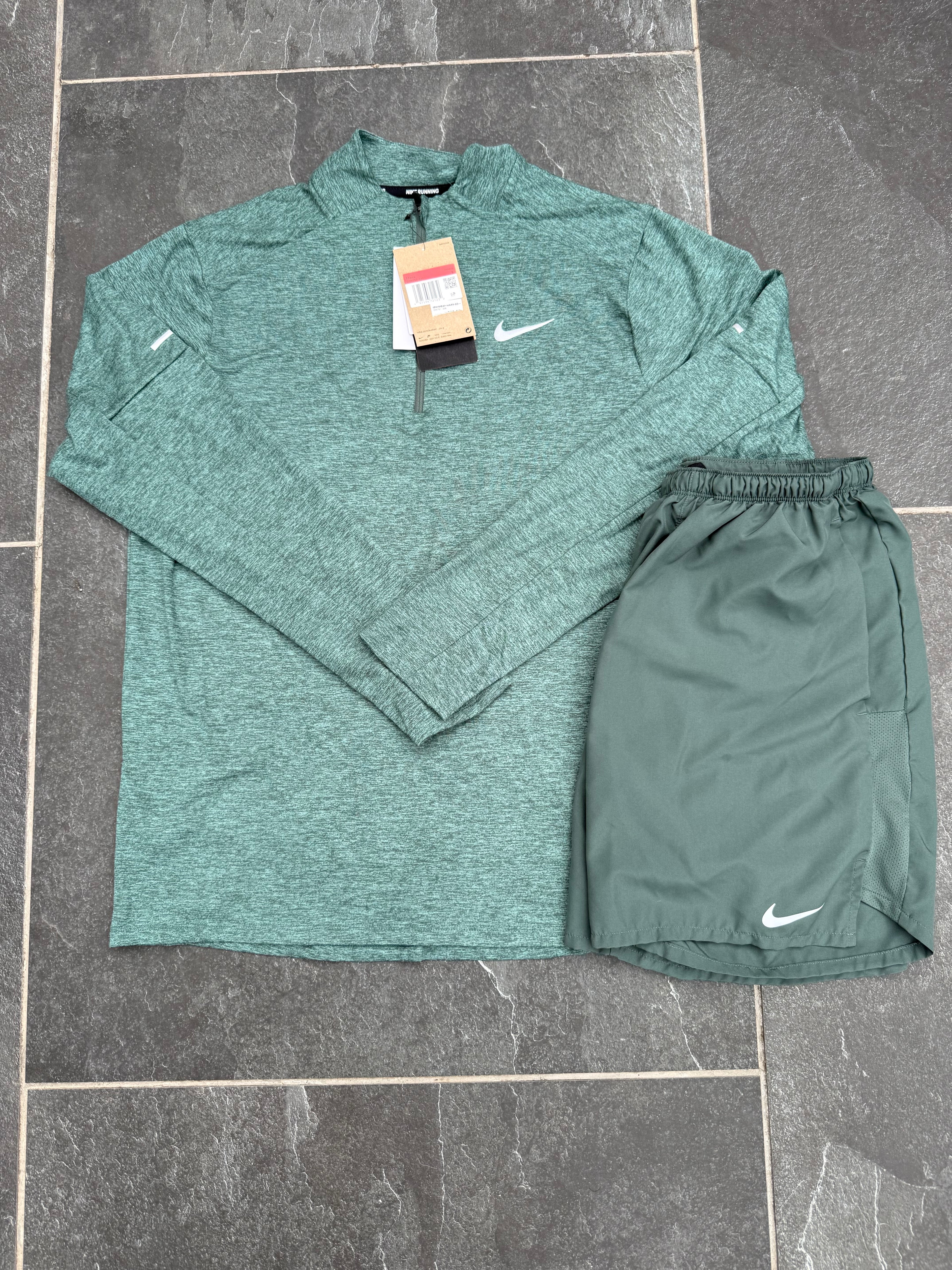 NIKE ELEMENT 1/4 ZIP - VINTAGE GREEN