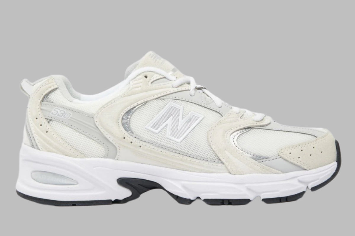 New Balance 530 in Stone