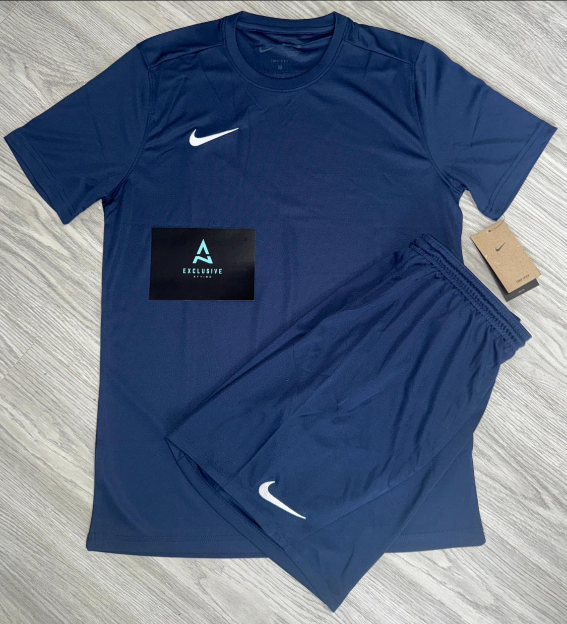 NIKE DRI FIT NAVY SET - T SHIRT / SHORT